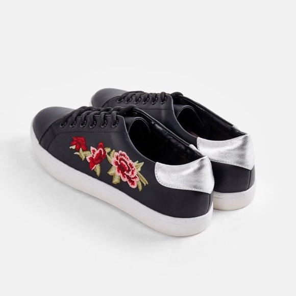 ❣️SALE NWB! Embroidered Vegan Leather Sneakers - Picture 4 of 6